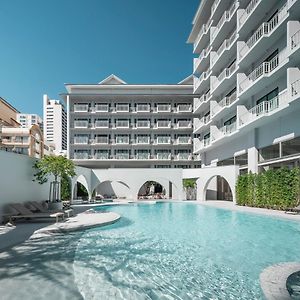 Mike Orchid Resort Hotel